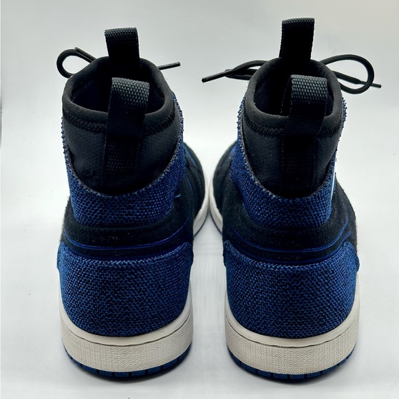 Nike Jordan 1 Retro Ultra High - Picture 3 of 9